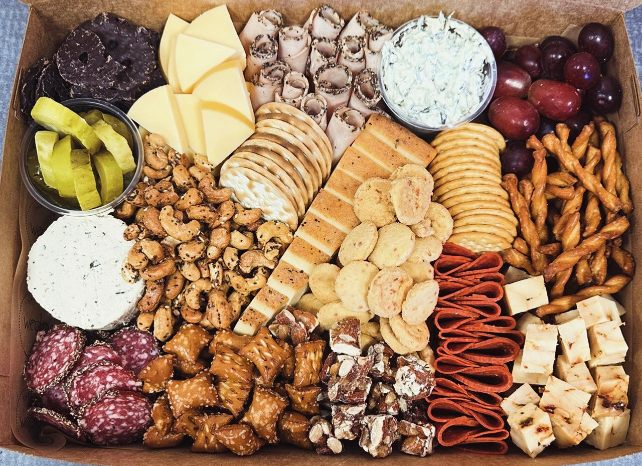 Medium Charcuterie Box
