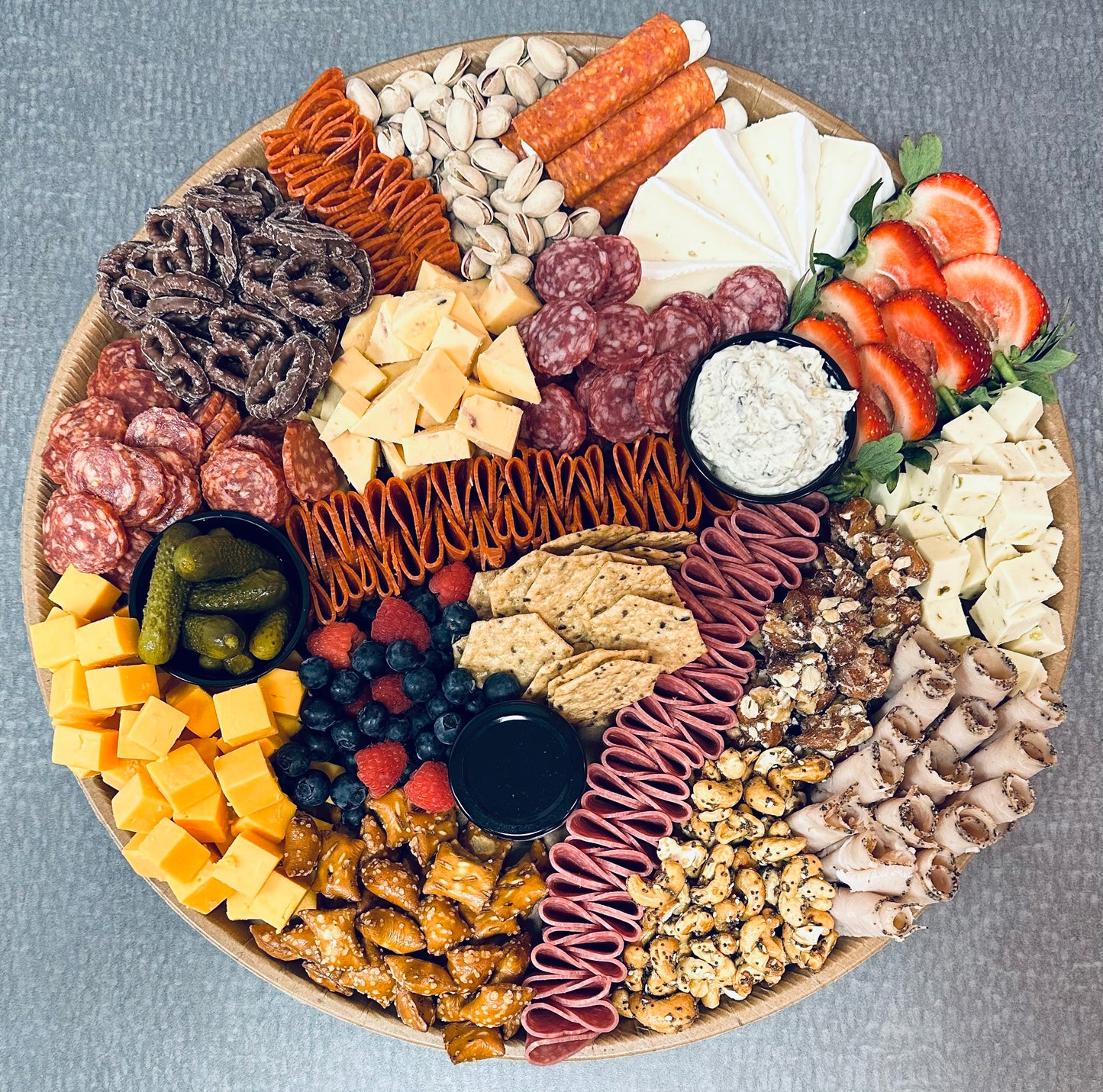 Round Charcuterie Board (multiple size options)