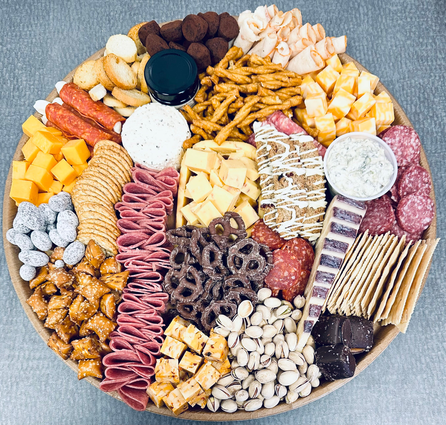 Round Charcuterie Board (multiple size options)