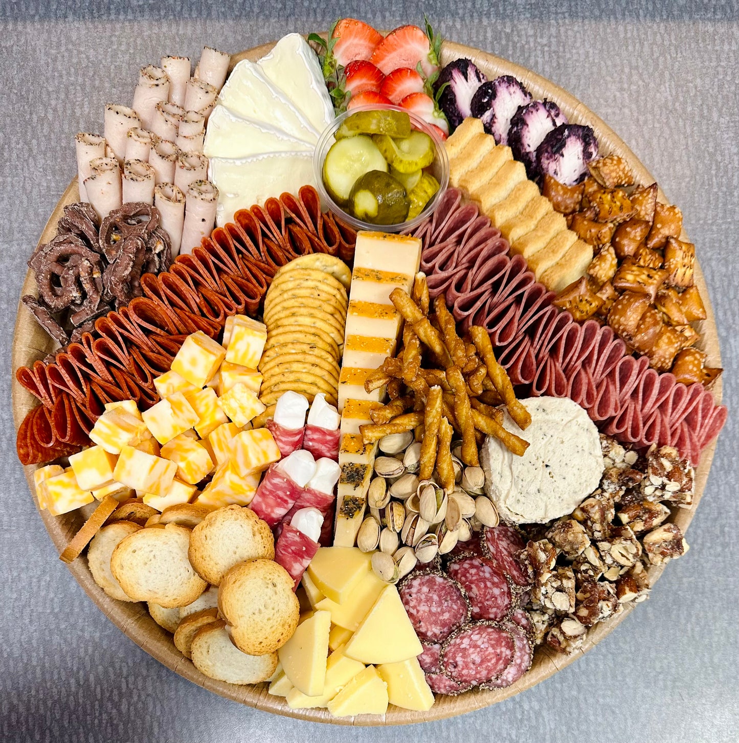 Round Charcuterie Board (multiple size options)