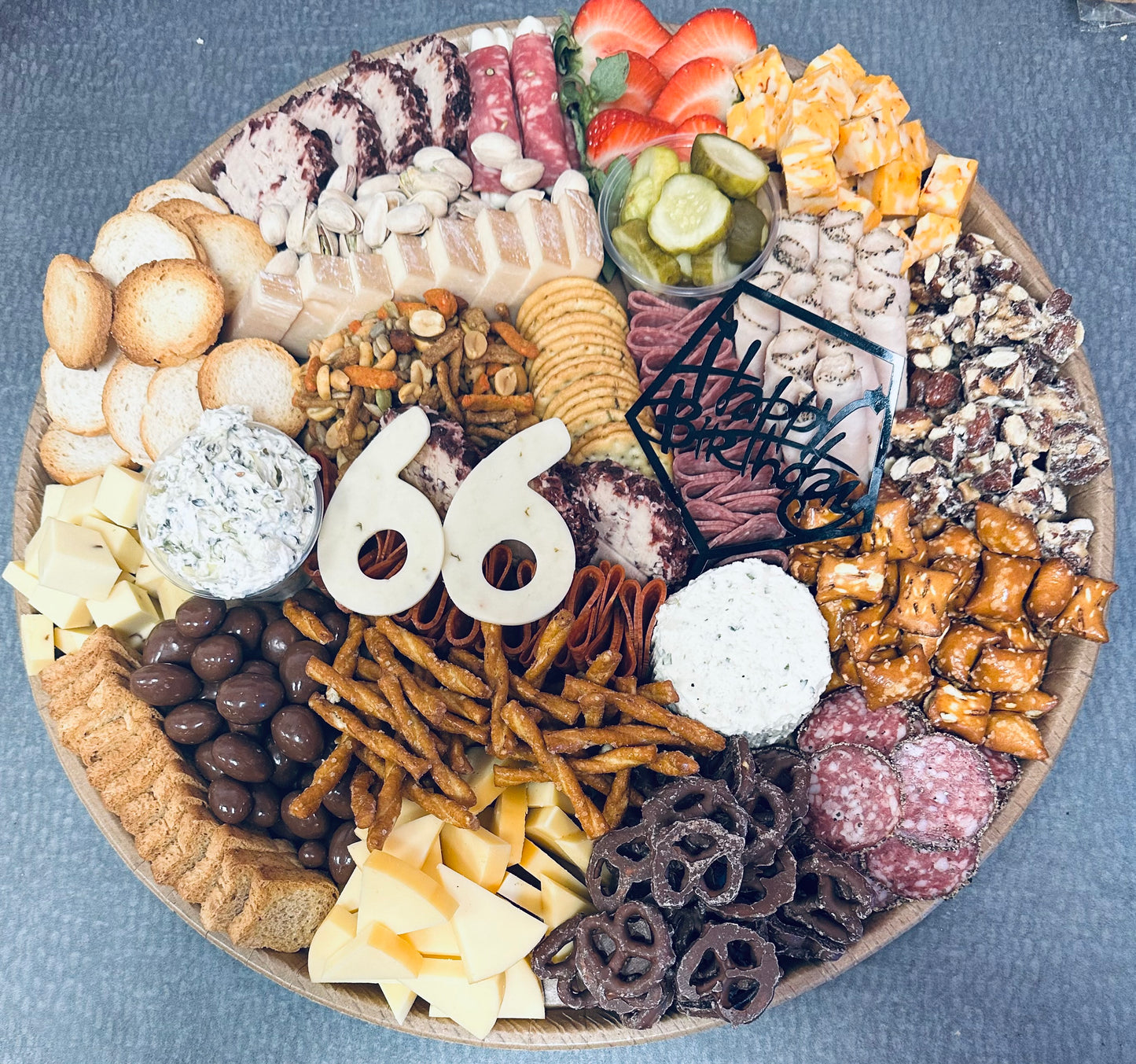 Round Charcuterie Board (multiple size options)