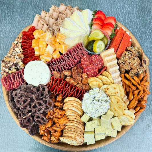 Round Charcuterie Board (multiple size options)